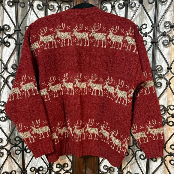 Woolrich Red and Cream Knit Cardigan - Picture 3 of 4